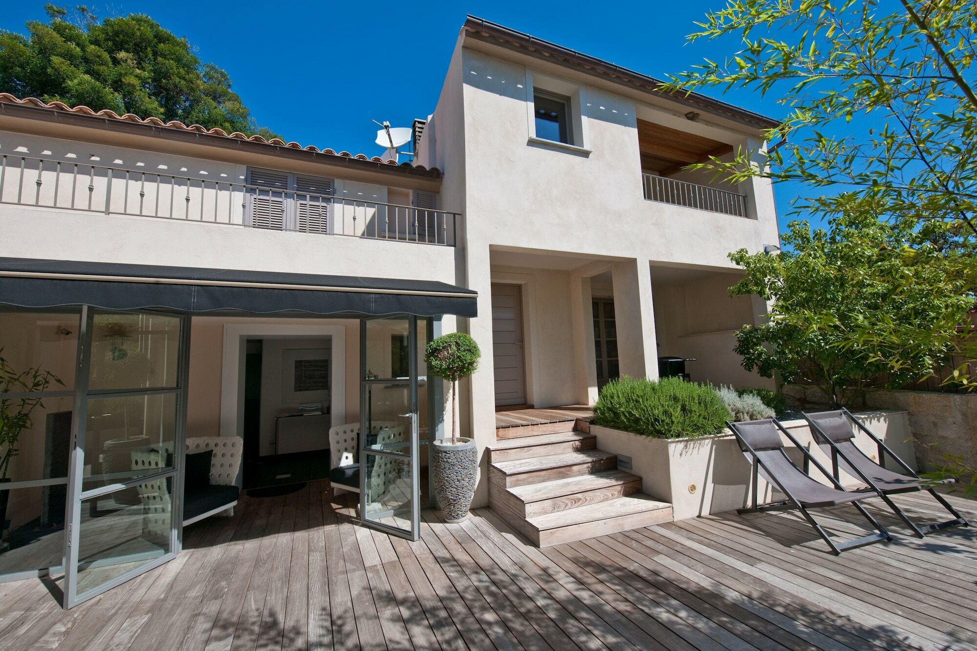 Le Pinarello Hotel Sainte-Lucie de Porto-Vecchio Exterior photo